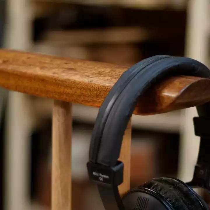 Headphone Stand